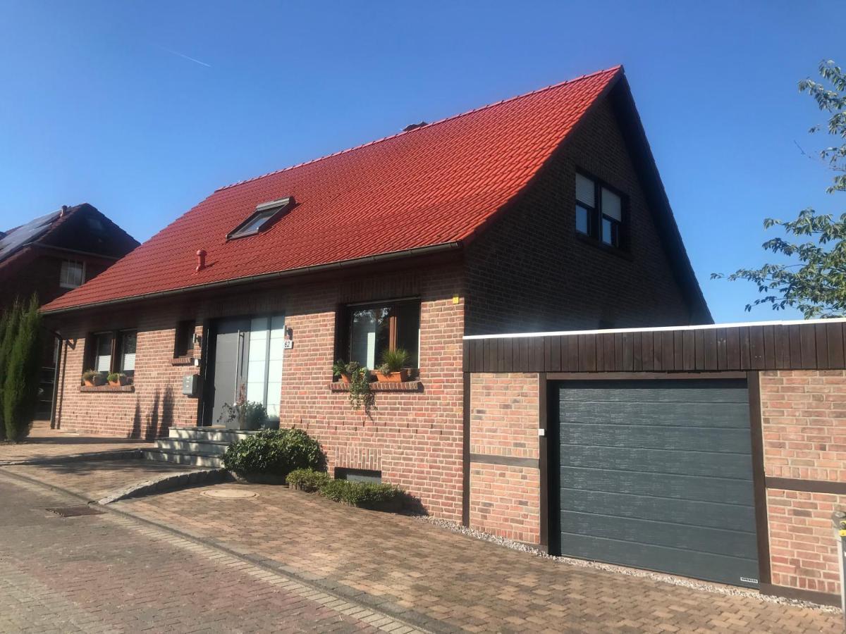 Ferienwohnung Kleine Auszeit 아셰베르크 외부 사진
